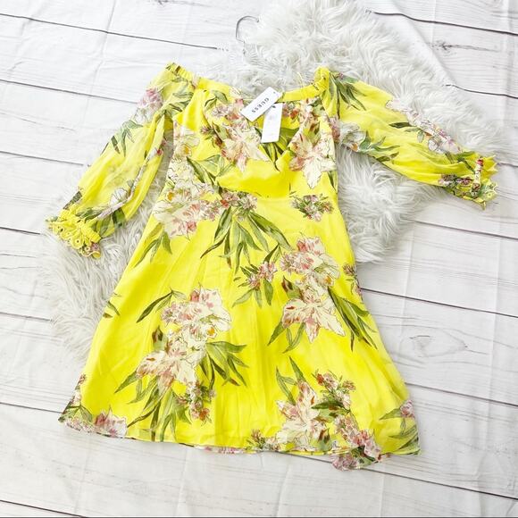 Guess Women's Off Shoulder Tropical Iris Aurora in Yellow Dress Size Medium - Picture 3 of 7